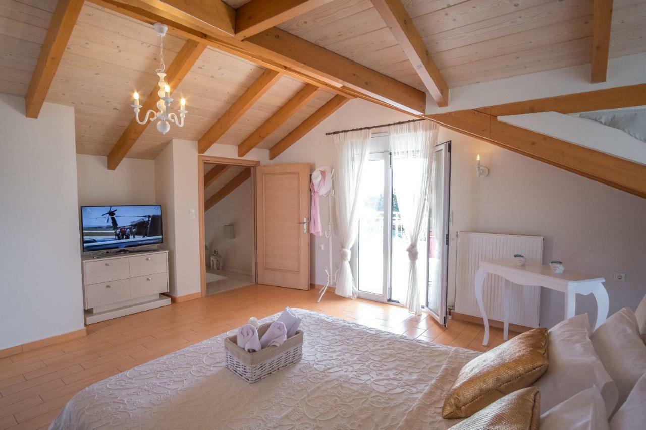 Ria Villa Preveza Kalamitsi  Luaran gambar