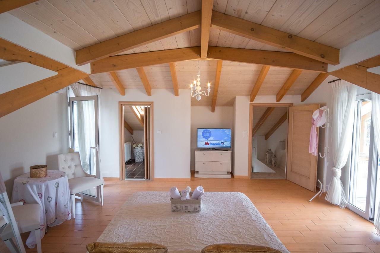 Ria Villa Preveza Kalamitsi  Luaran gambar